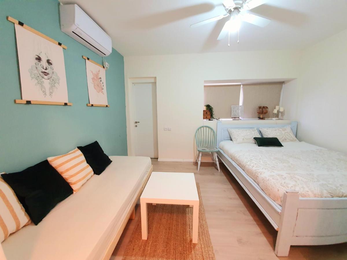 Sunshine Suite Boutique Only 5 Min Walk To The Beach - By Seaelo إيلات المظهر الخارجي الصورة