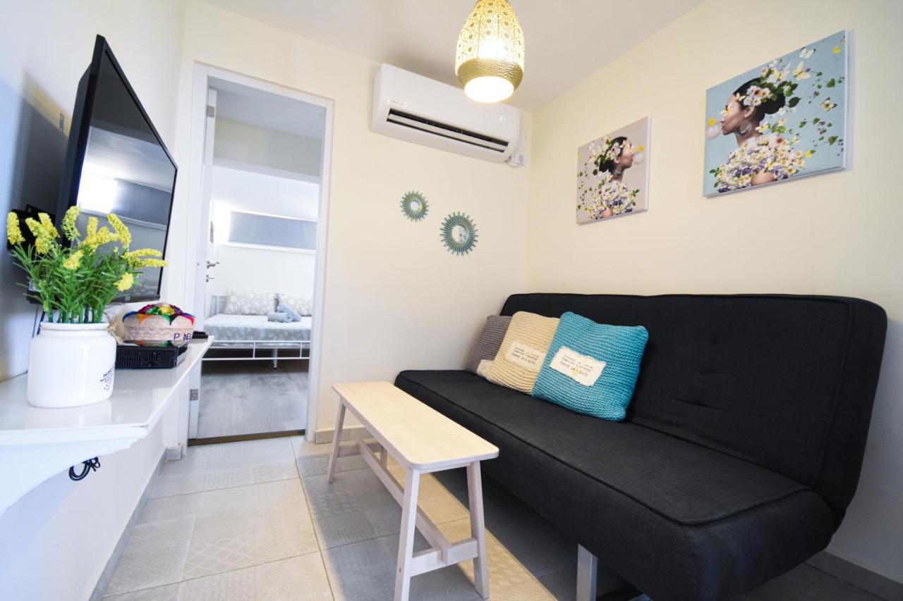 Sunshine Suite Boutique Only 5 Min Walk To The Beach - By Seaelo إيلات المظهر الخارجي الصورة